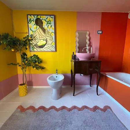 Casa Zuccaro * Valduggia