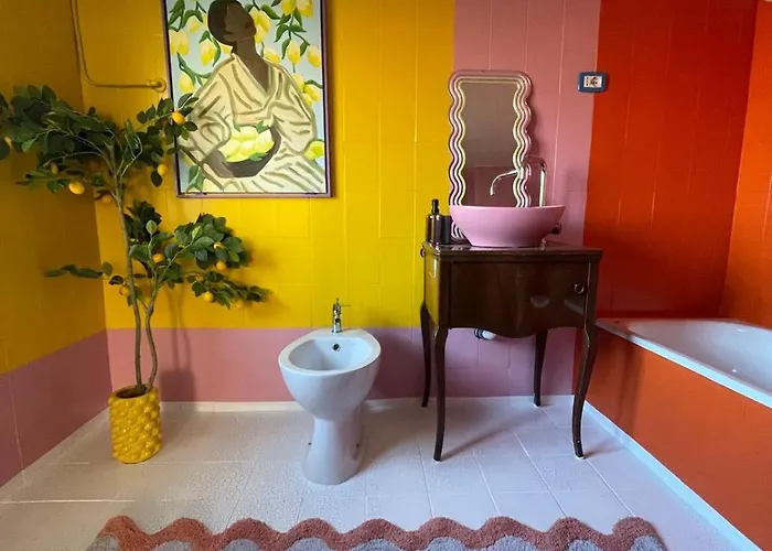 Casa Zuccaro * Valduggia